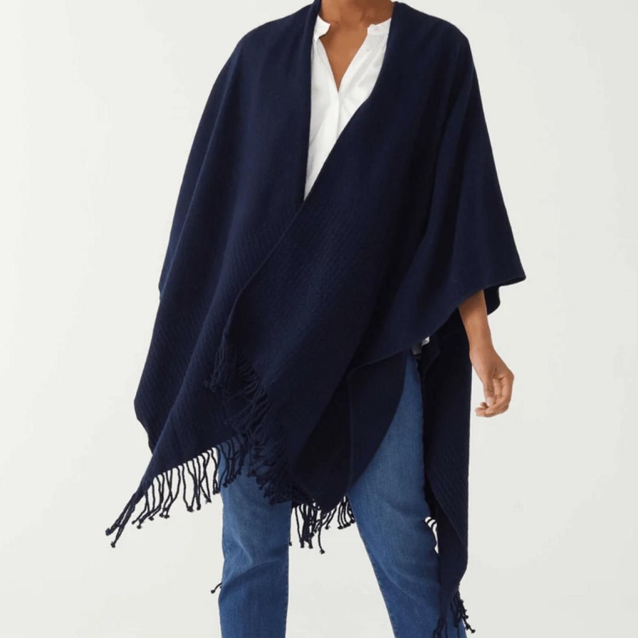 Lifestyle Perch Home | Mersea Travel Wrap|Navy